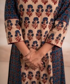 AJRAK BLUE N RED COTTON KURTA SET - Image 10